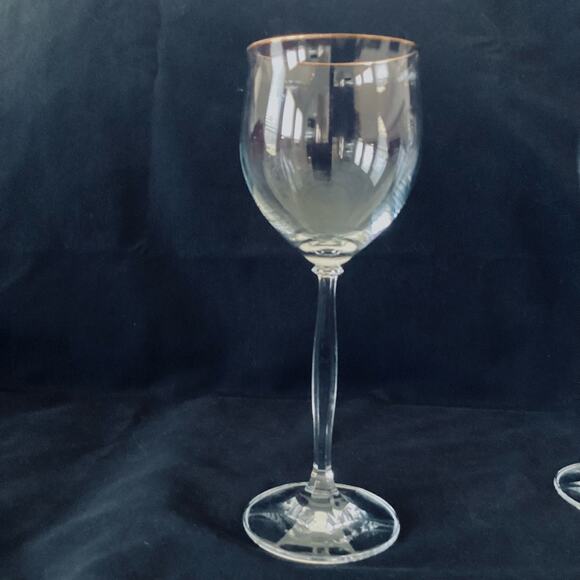 Christopher Stuart Talia Wine Glasses - Picture 2 of 5